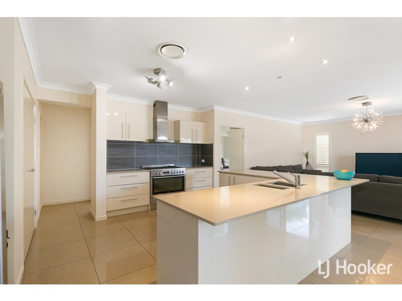 102 Thornlands Road, Thornlands QLD 4164