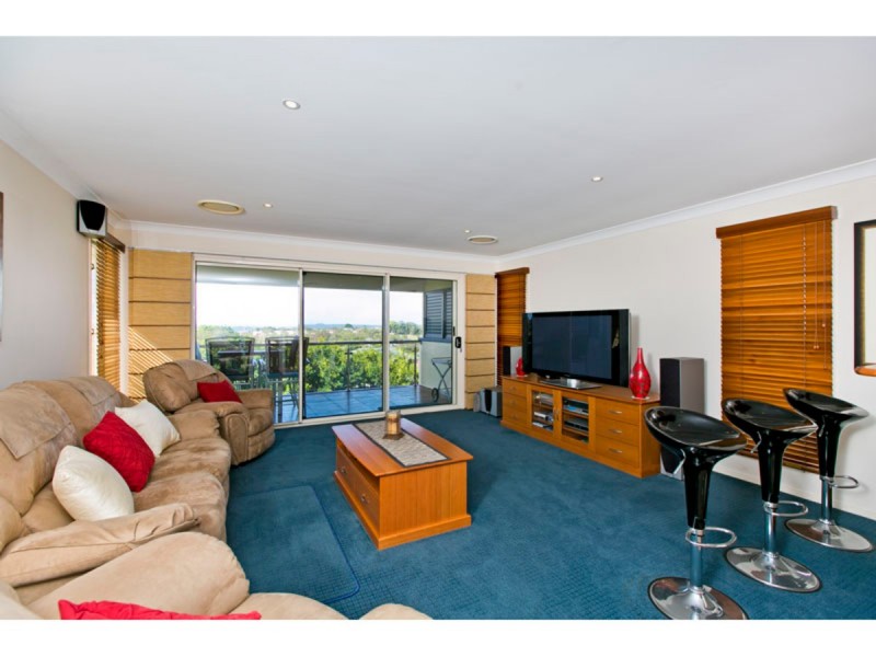 18 Hayman Street, Redland Bay QLD 4165