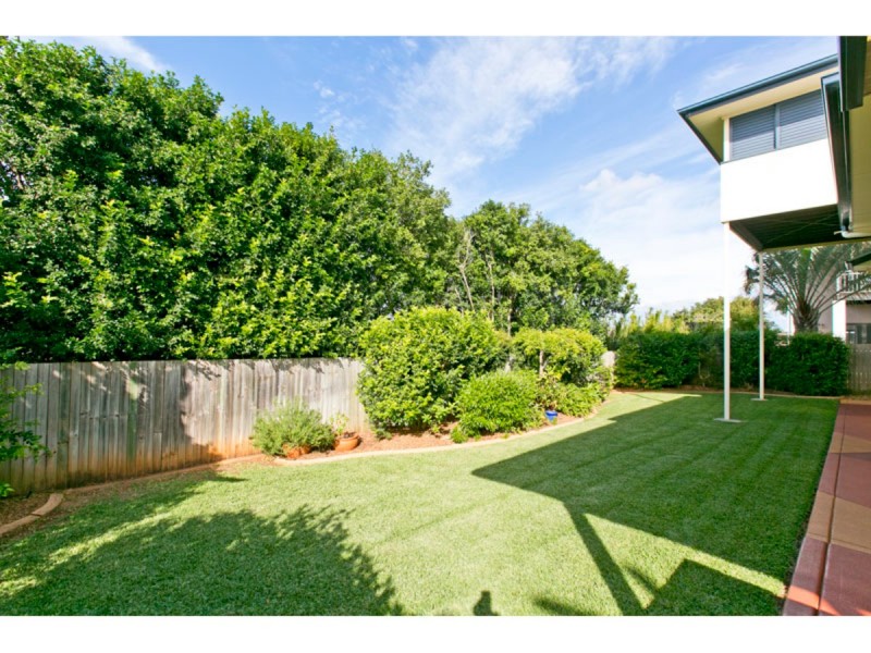 18 Hayman Street, Redland Bay QLD 4165