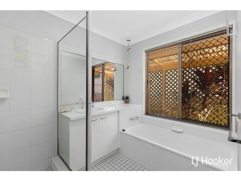 10 Lowrie Court, Cleveland QLD 4163