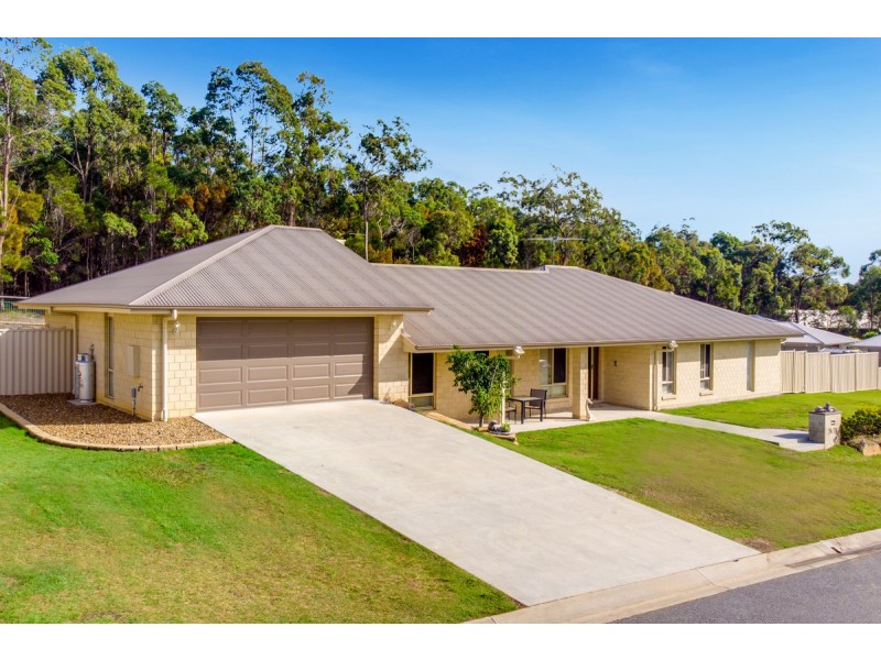 74-76 Emperor Drive, Redland Bay QLD 4165