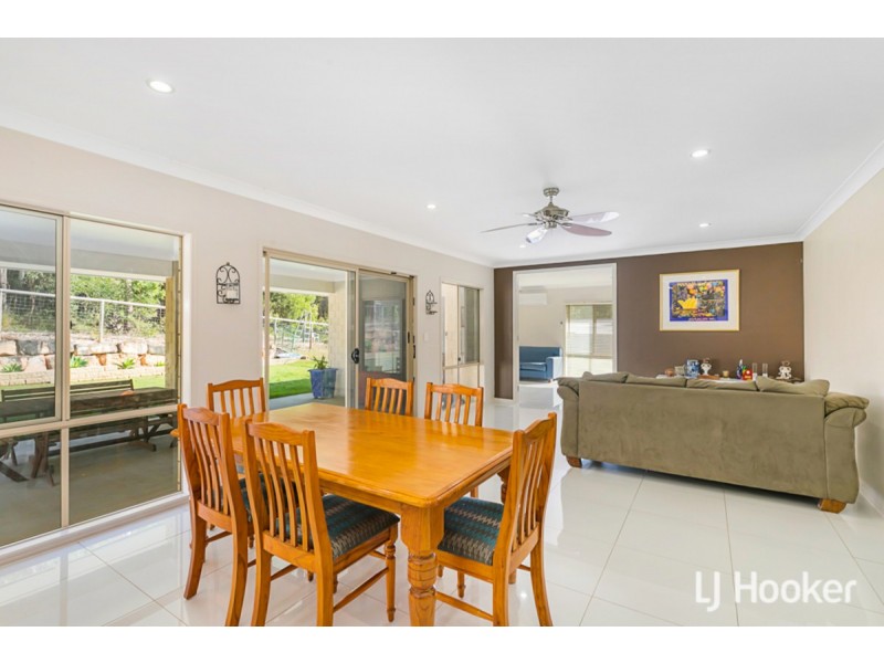 74-76 Emperor Drive, Redland Bay QLD 4165