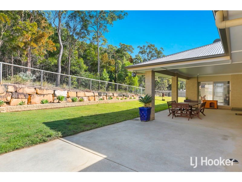 74-76 Emperor Drive, Redland Bay QLD 4165