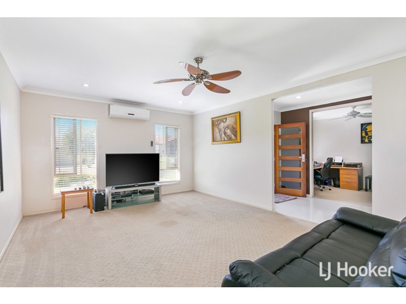 74-76 Emperor Drive, Redland Bay QLD 4165