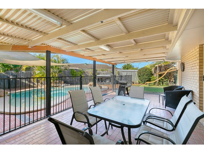 22 Spruce Avenue, Victoria Point QLD 4165