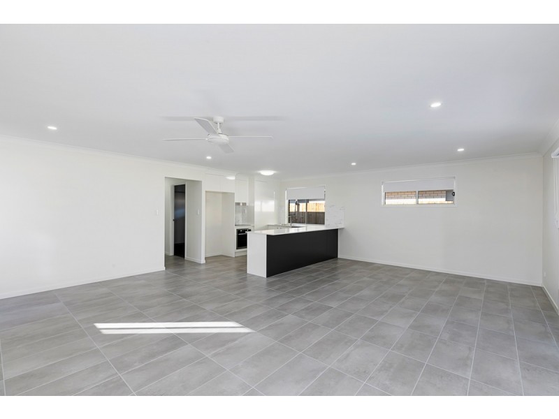 143 Main Street, Redland Bay QLD 4165