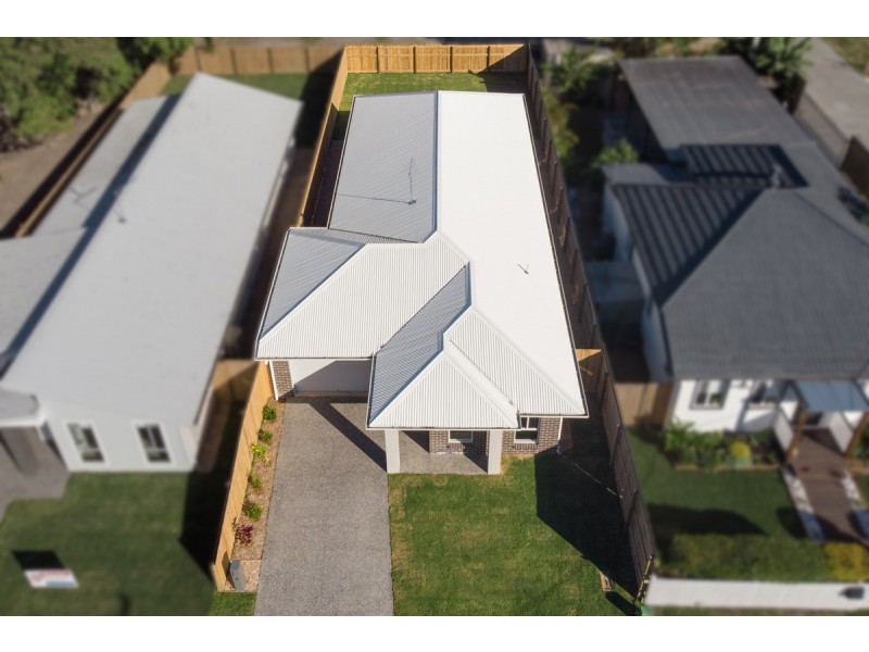 143 Main Street, Redland Bay QLD 4165