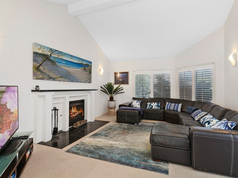 28 Anchorage Drive, Raby Bay QLD 4163