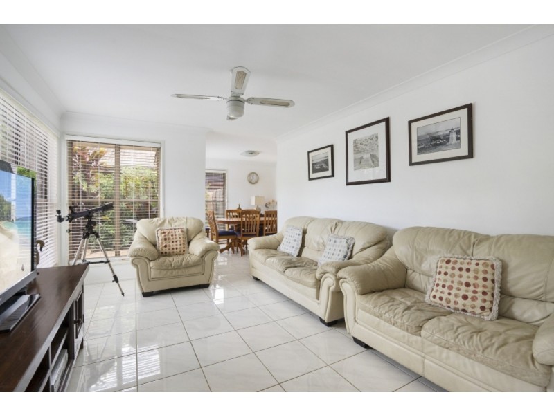 4 Honeysuckle Court, Victoria Point QLD 4165