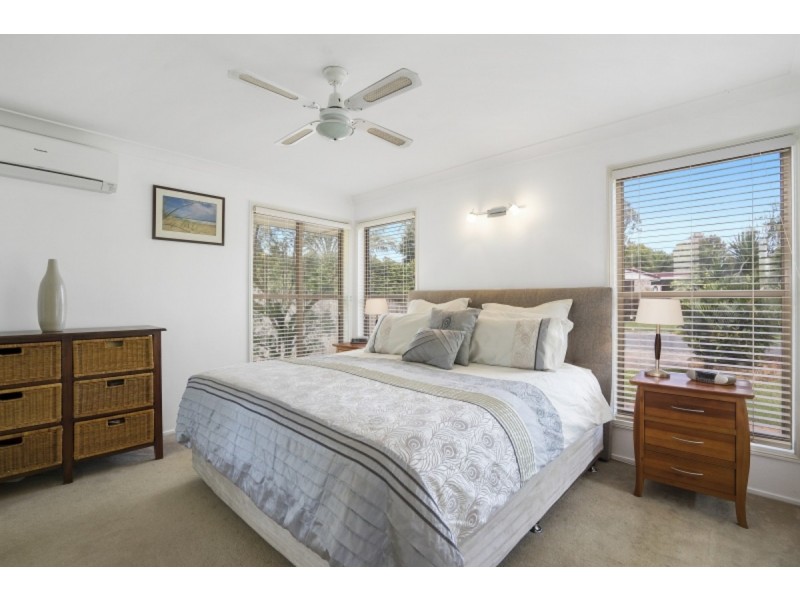 4 Honeysuckle Court, Victoria Point QLD 4165