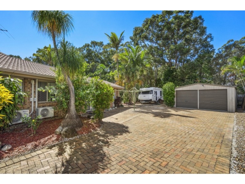 4 Honeysuckle Court, Victoria Point QLD 4165