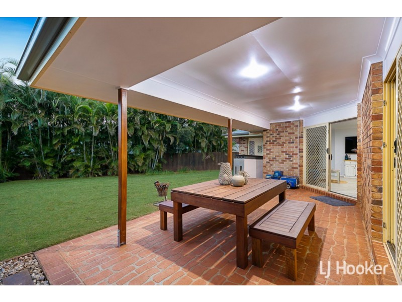 2 Keto Close, Redland Bay QLD 4165