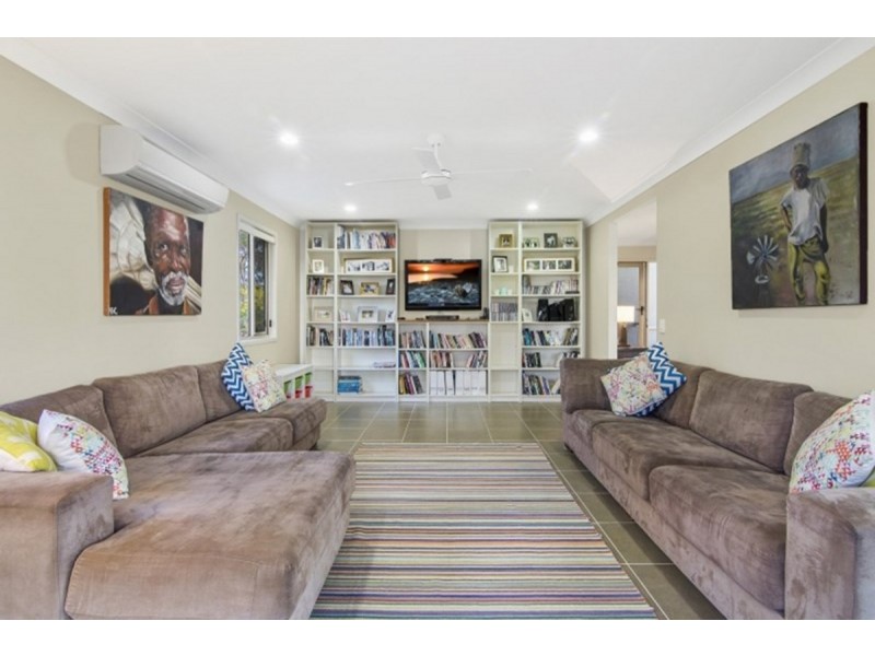 8 Cycad Close, Mount Cotton QLD 4165