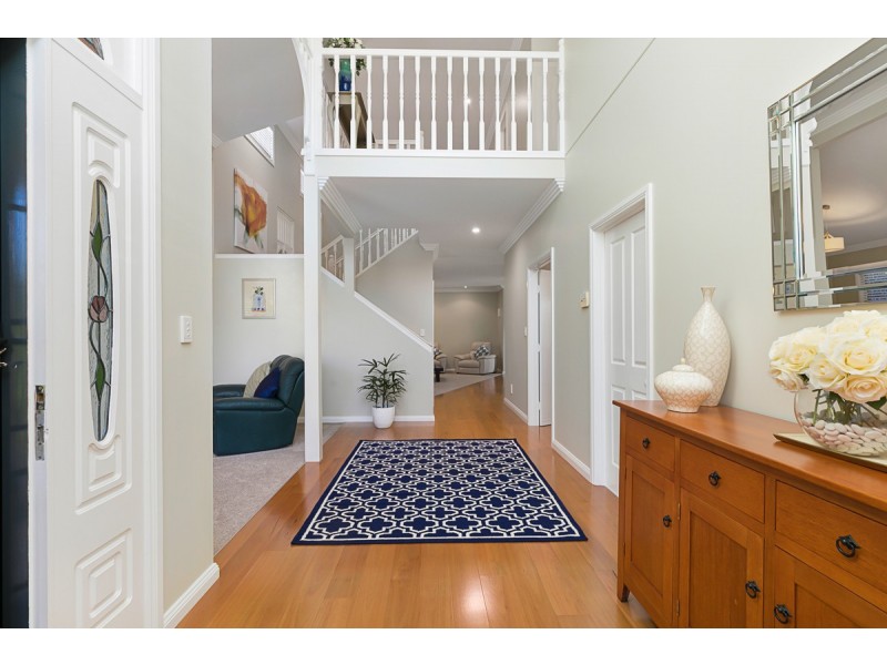 7 Wells Court, Ormiston QLD 4160