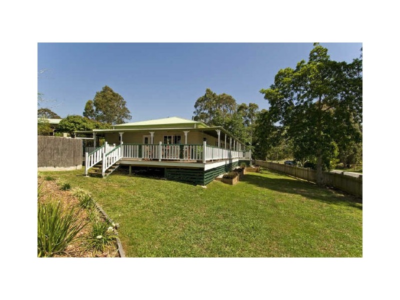 30 Muriel Street, Redland Bay QLD 4165