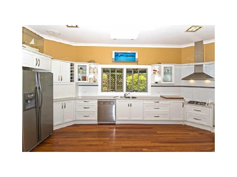 30 Muriel Street, Redland Bay QLD 4165