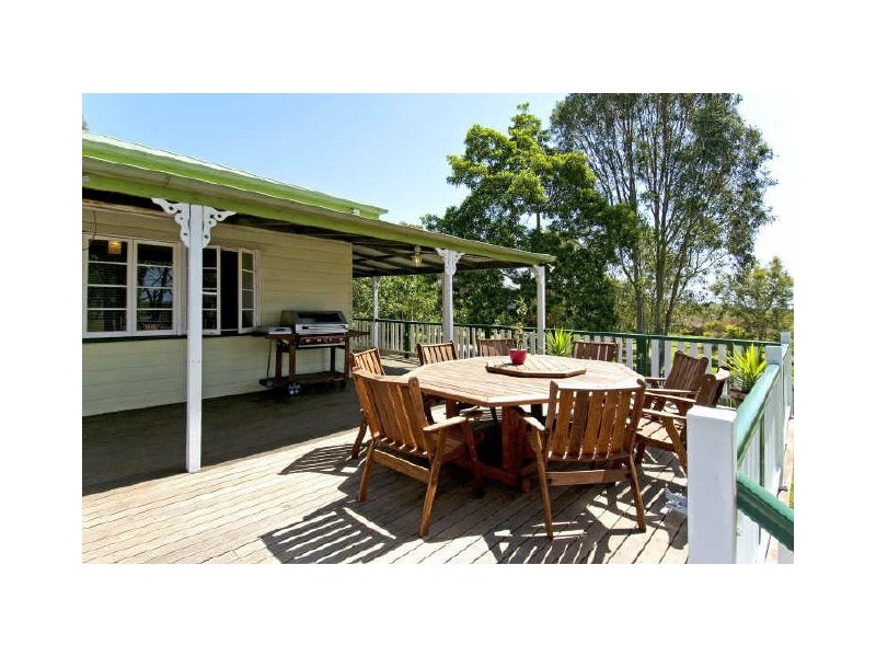 30 Muriel Street, Redland Bay QLD 4165