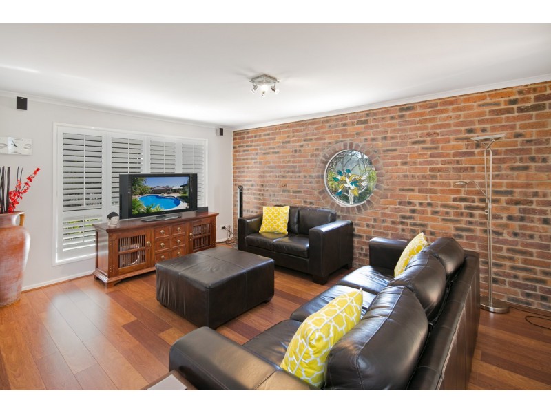 2 Raven Street, Victoria Point QLD 4165