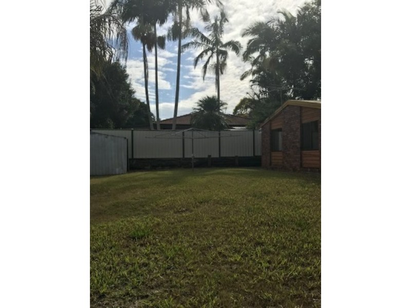 8 Ascot Court, Alexandra Hills QLD 4161