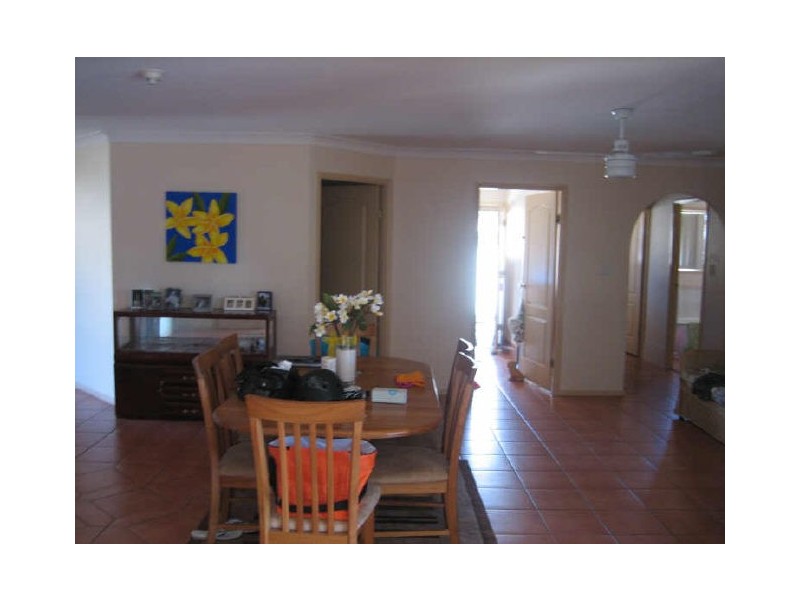 63 Seaholly Crescent, Victoria Point QLD 4165