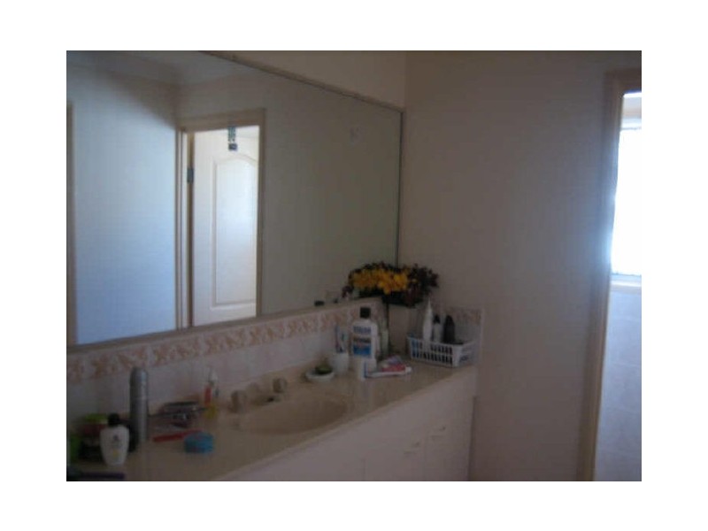 63 Seaholly Crescent, Victoria Point QLD 4165