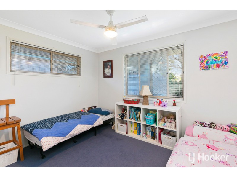 24 Grandis Crescent, Victoria Point QLD 4165