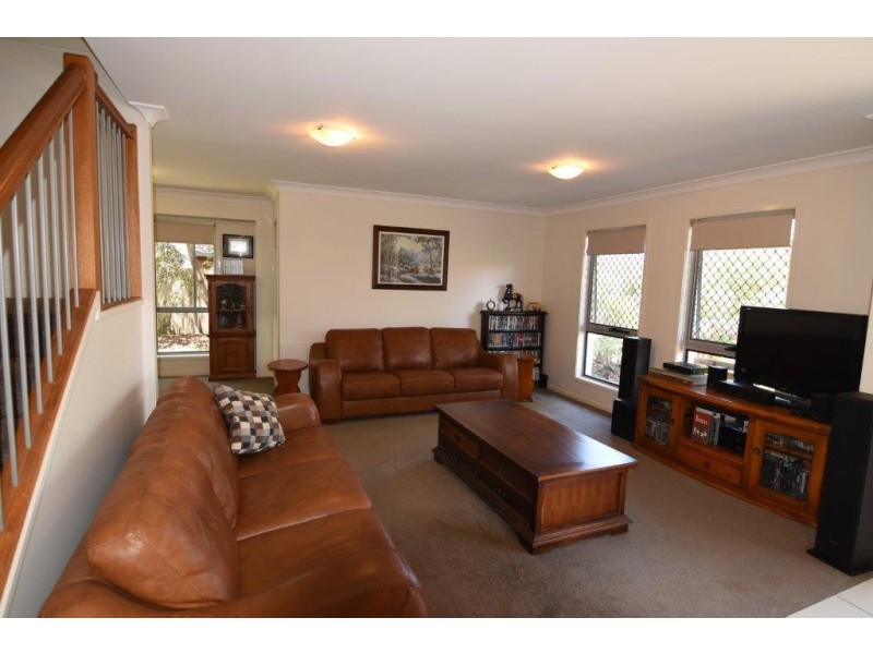 19 Aquila Street, Redland Bay QLD 4165
