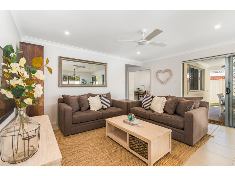 56 Jerrys Place, Thornlands QLD 4164