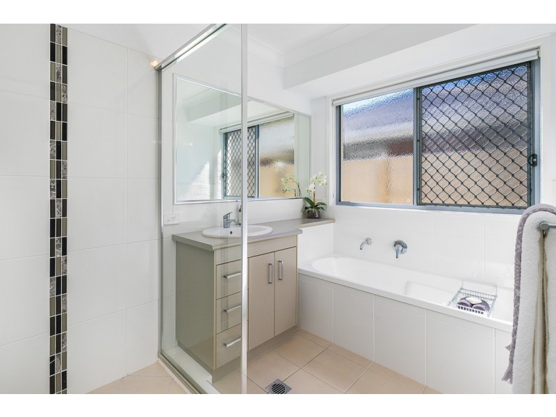 56 Jerrys Place, Thornlands QLD 4164