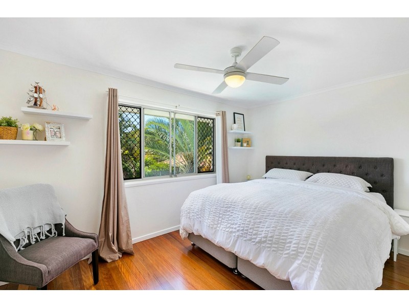 22 Price Avenue, Birkdale QLD 4159