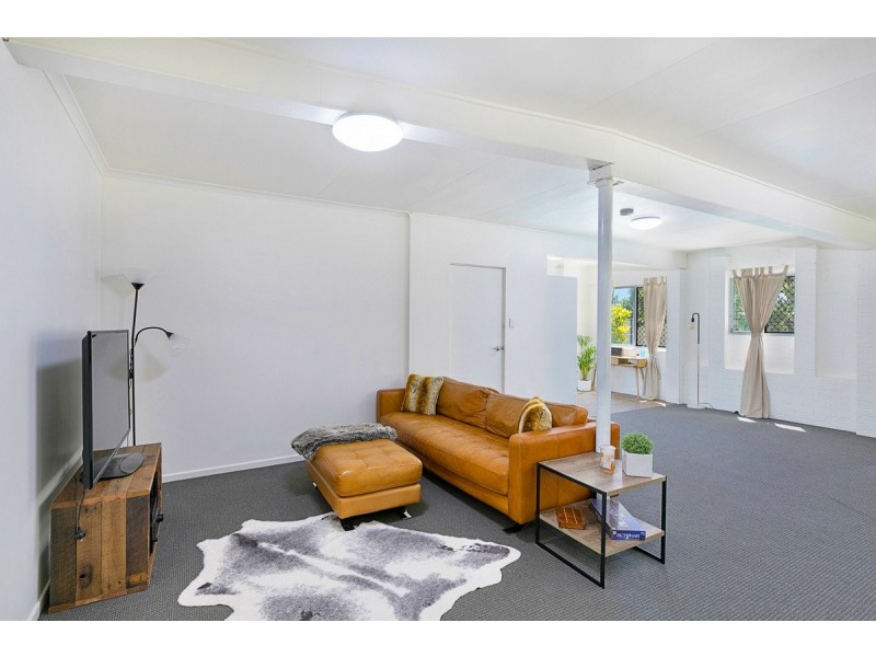 22 Price Avenue, Birkdale QLD 4159