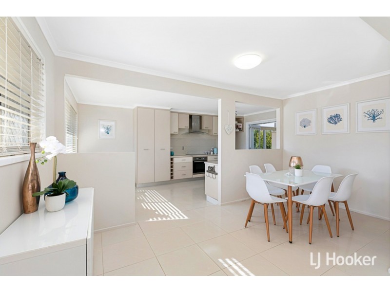4 Wren Street, Birkdale QLD 4159