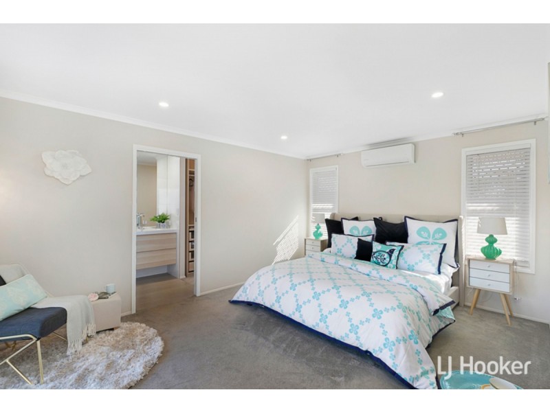 4 Wren Street, Birkdale QLD 4159