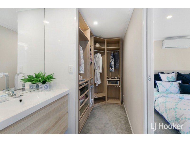 4 Wren Street, Birkdale QLD 4159
