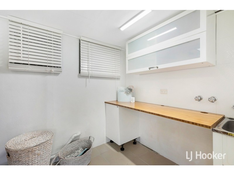 4 Wren Street, Birkdale QLD 4159