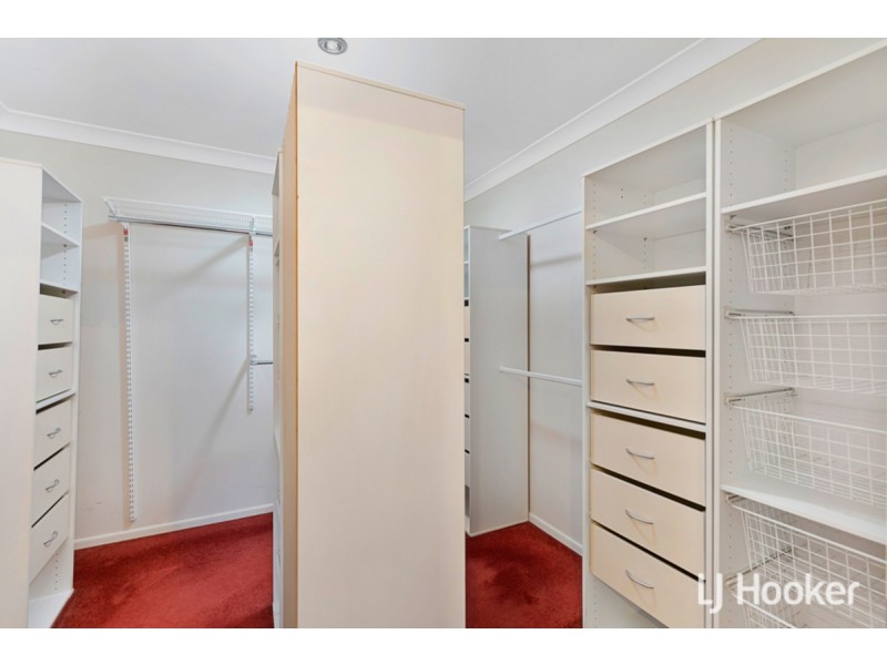 1 Albatross Street, Victoria Point QLD 4165