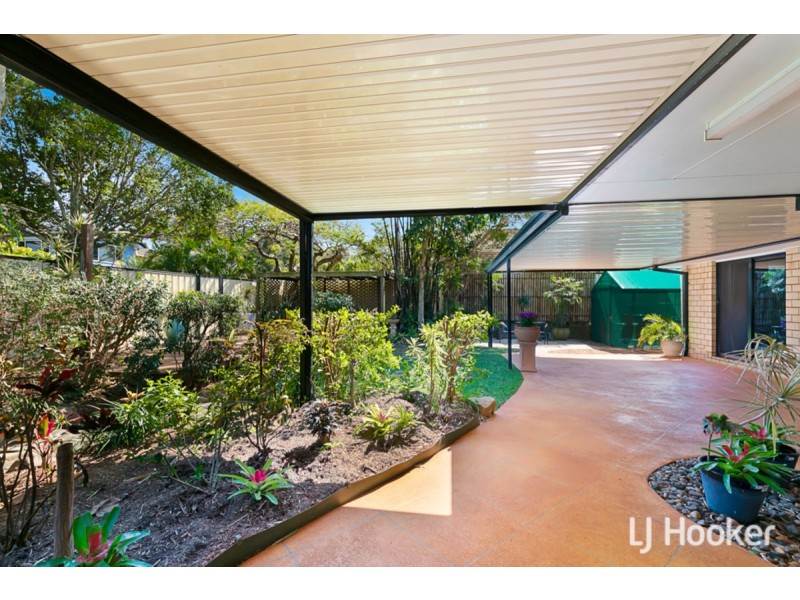 1 Albatross Street, Victoria Point QLD 4165