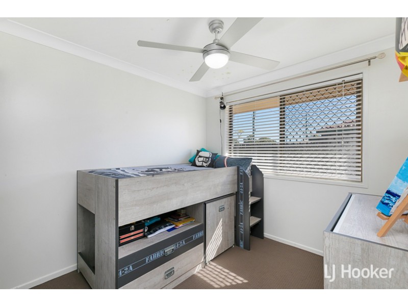 25 Boorana Street, Thorneside QLD 4158