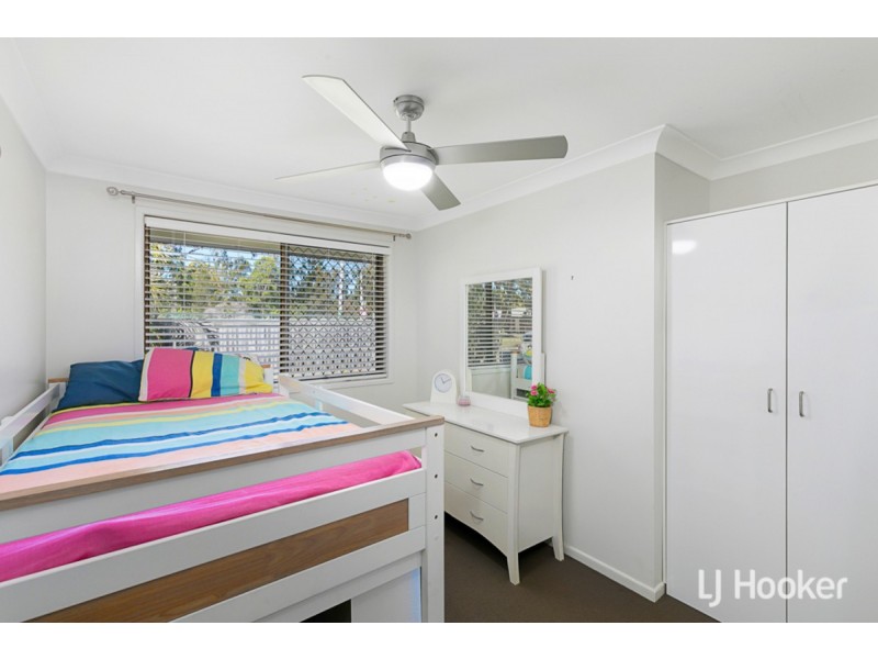 25 Boorana Street, Thorneside QLD 4158