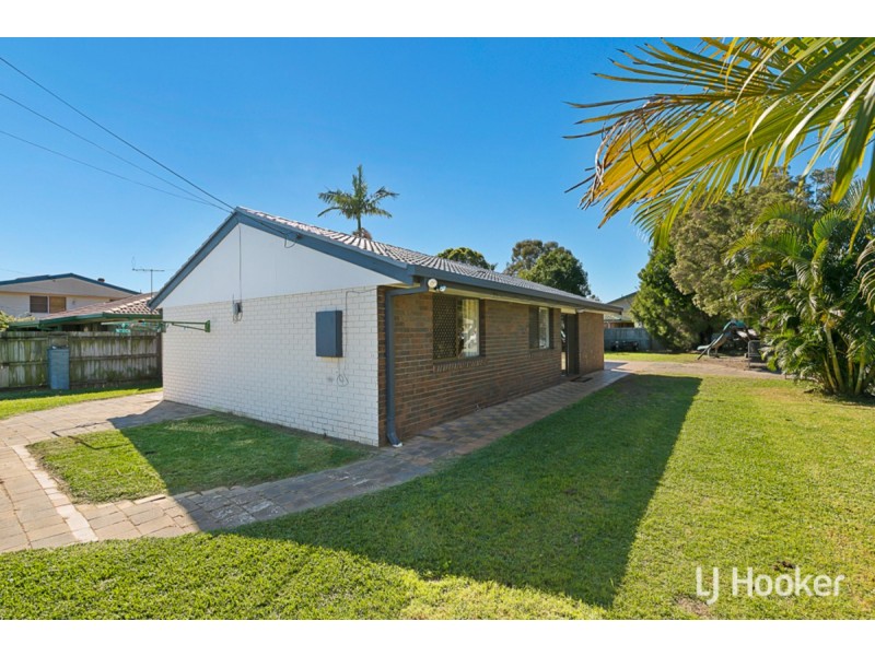 25 Boorana Street, Thorneside QLD 4158
