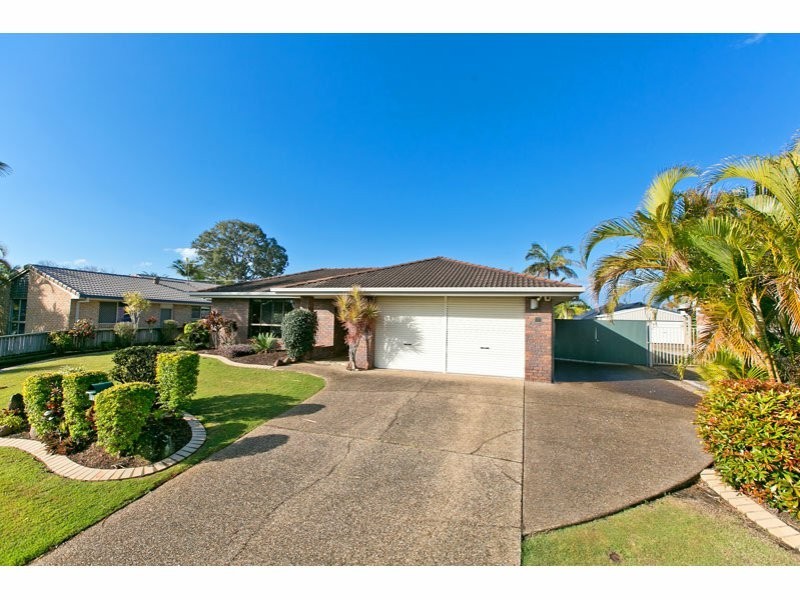 72 Dorsal Drive, Birkdale QLD 4159