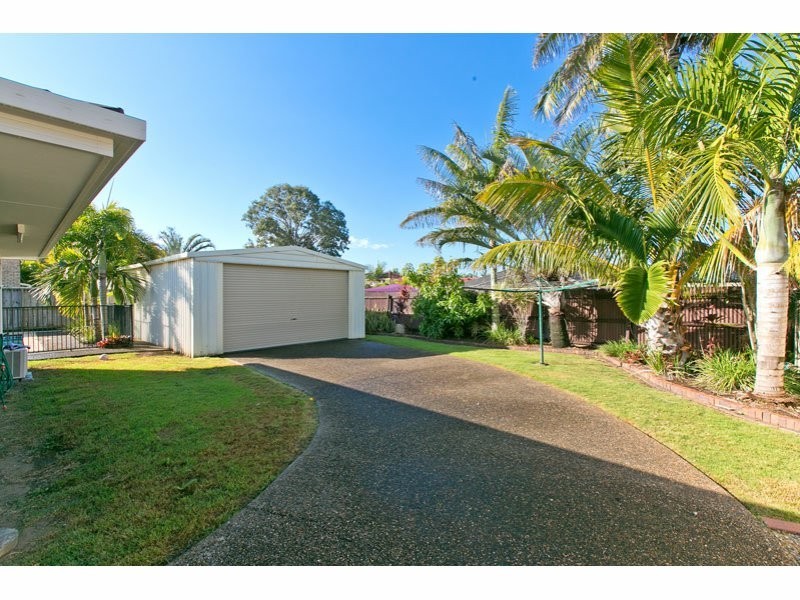 72 Dorsal Drive, Birkdale QLD 4159