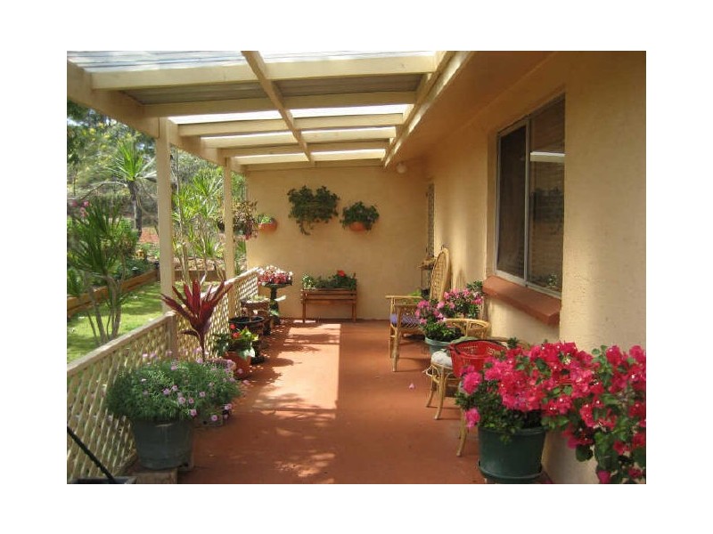 12 Aimeo Esplanade, Russell Island QLD 4184