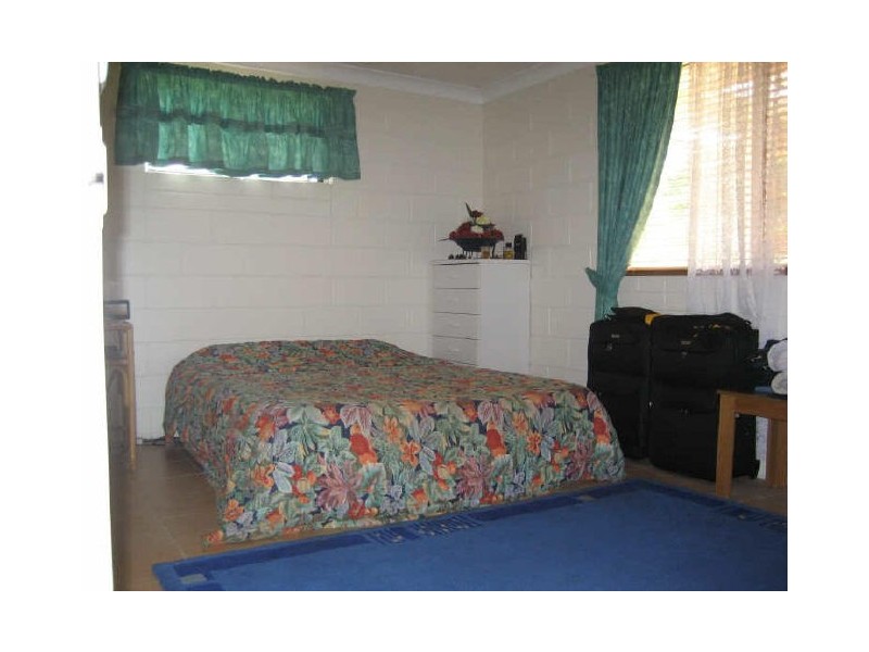 12 Aimeo Esplanade, Russell Island QLD 4184