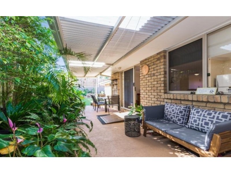 3 Stockton Close, Carindale QLD 4152