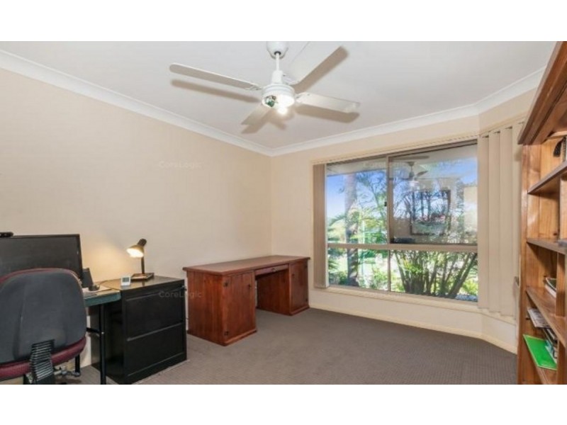 3 Stockton Close, Carindale QLD 4152