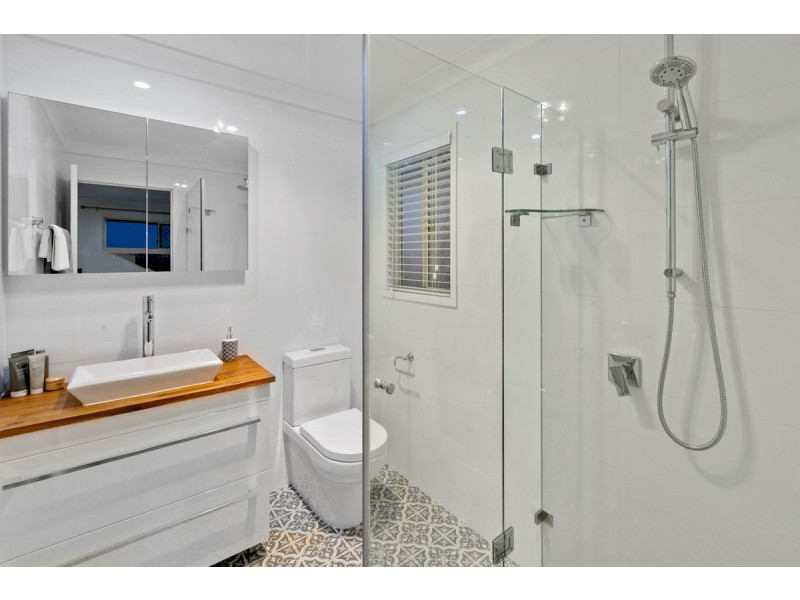 66 Bunowang Street, Balmoral QLD 4171