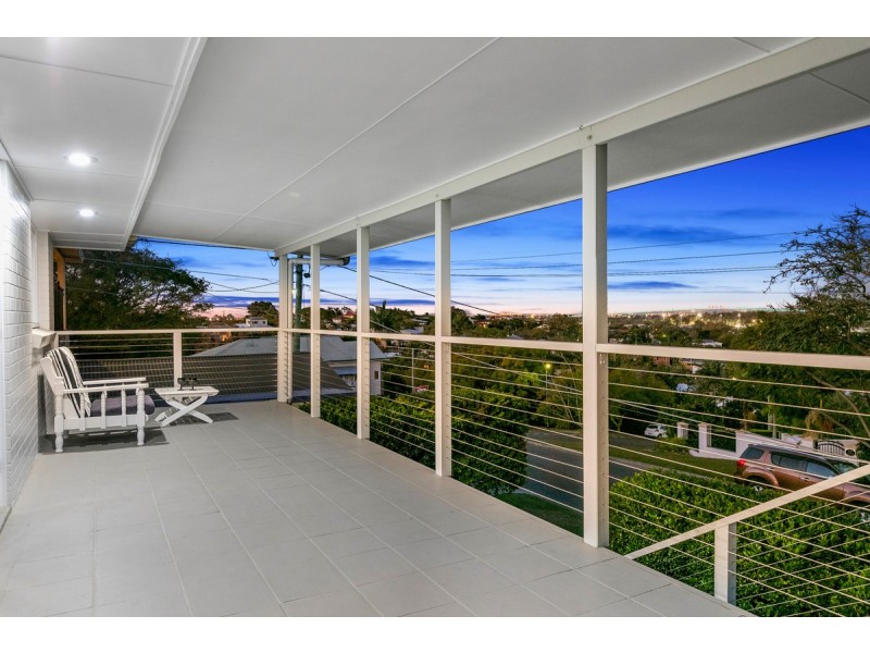 66 Bunowang Street, Balmoral QLD 4171