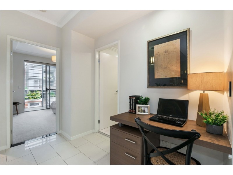 9/18 Barramul Street, Bulimba QLD 4171