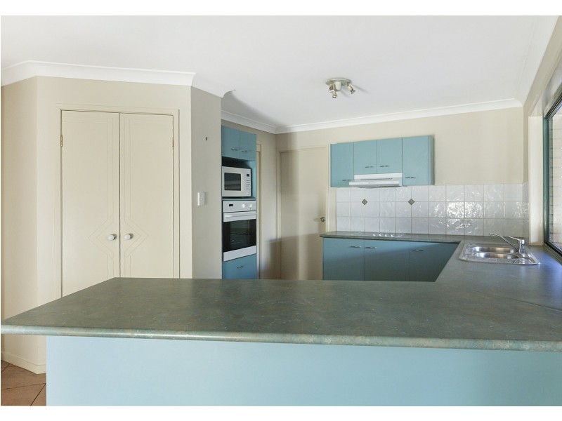 12 Westburn Court, Redland Bay QLD 4165